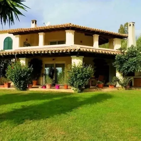 Villa Villa Chia Chia